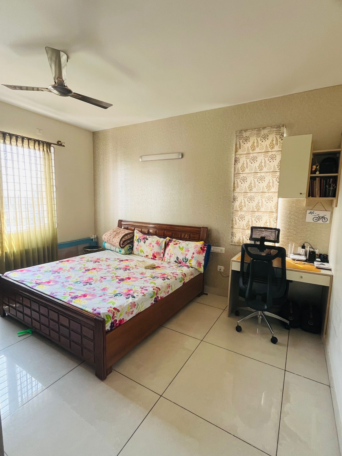 2 BHK Apartment For Rent in Prestige Lakeside Habitat