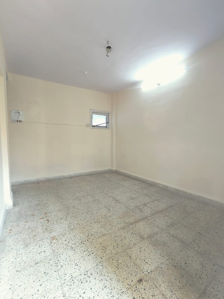 Room, lok-upvan-i 1 Bedroom 540 Sq.Ft. Apartment In Manpada Thane 9509995