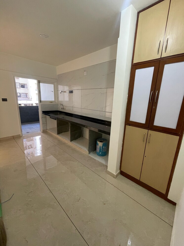 Kitchen, prahlad nagar 3 Bedroom 1850 Sq.Ft. Apartment In Prahlad Nagar Ahmedabad 9510002