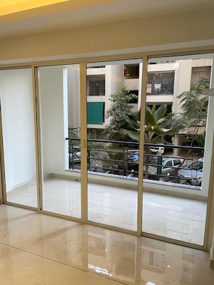 Room in 3 BHK Apartment at Prahlad Nagar – for Sale