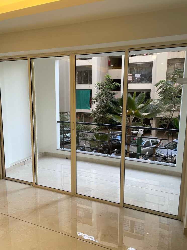 Room, prahlad nagar 3 Bedroom 1850 Sq.Ft. Apartment In Prahlad Nagar Ahmedabad 9510002