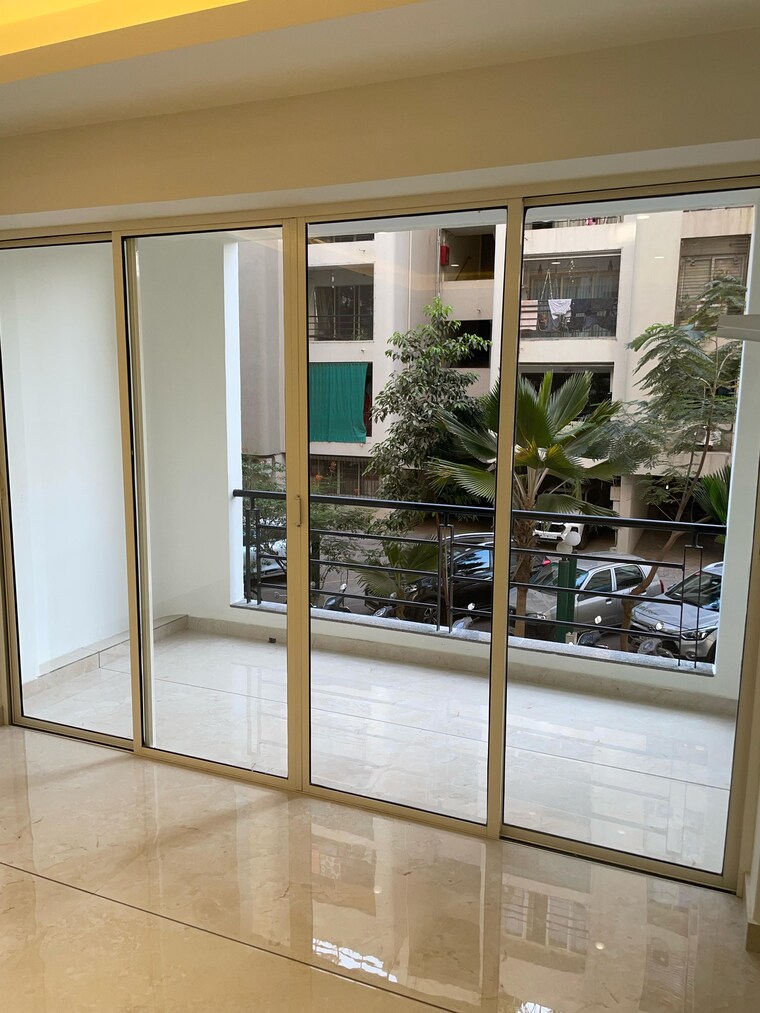 Room, prahlad nagar 3 Bedroom 1850 Sq.Ft. Apartment In Prahlad Nagar Ahmedabad 9510002