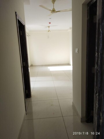 Master Bedroom in 2 BHK Apartment at Prestige Lakeside Habitat, Varthur – for Rent