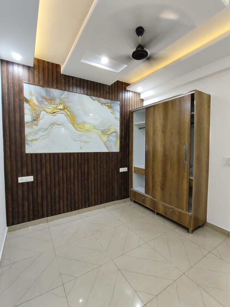 Bedroom, sector 27 4 Bedroom 3300 Sq.Ft. Apartment In Sector 27 Panchkula 9510003