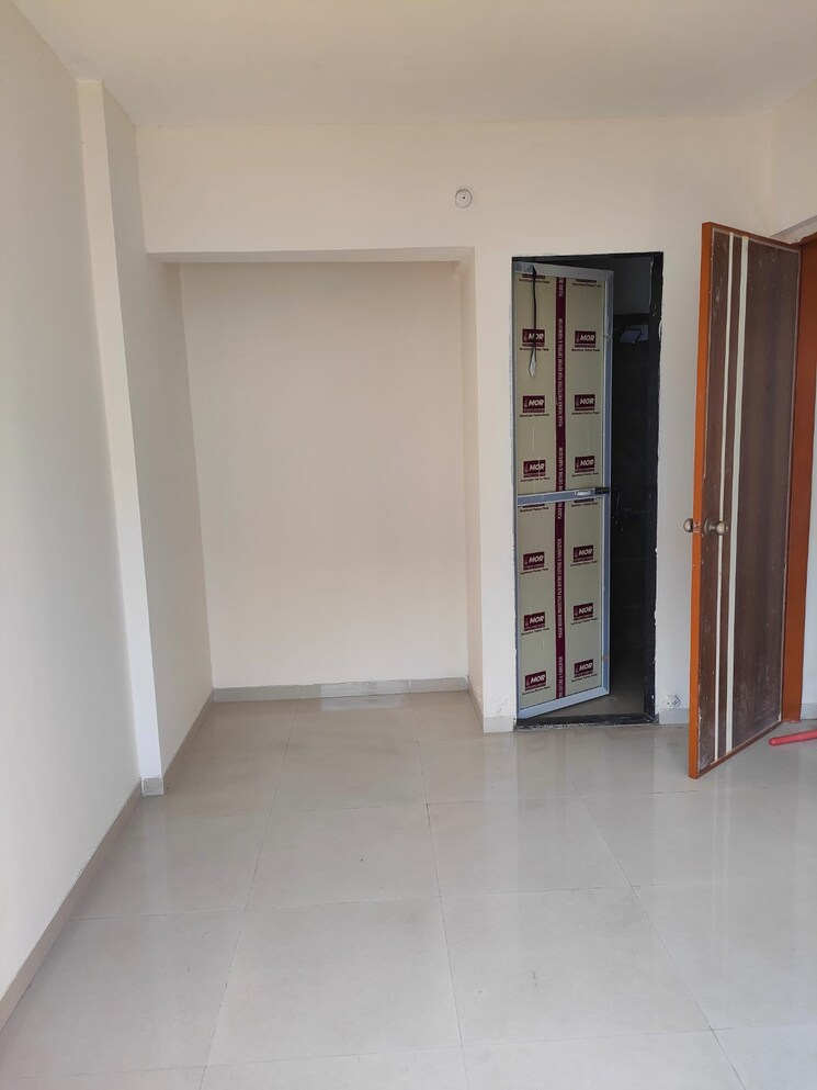 Room, shree-laxmi-park-one 1 Bedroom 380 Sq.Ft. Apartment In Badlapur East Thane 9510006
