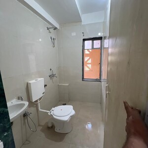 Bathroom in 1 BHK Apartment at Hiranandani Estate Villa Carino, Hiranandani Estate – for Rent
