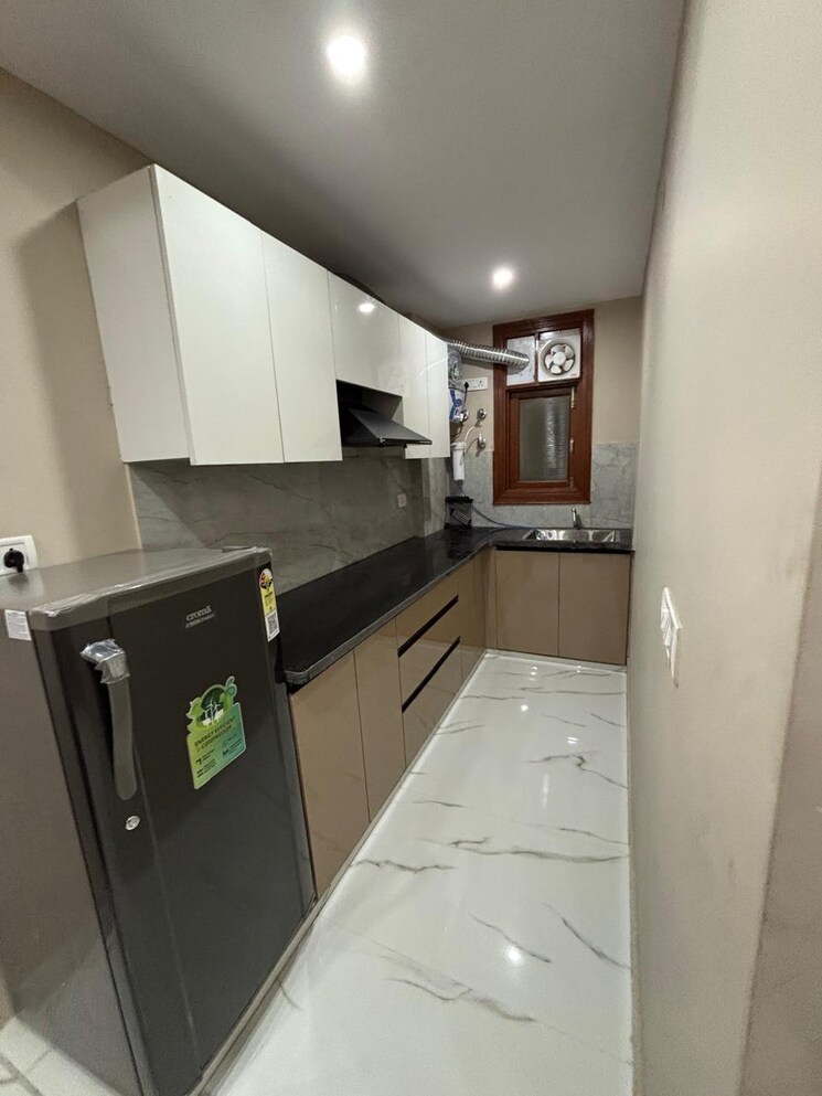 Kitchen, chattarpur 1 Bedroom 450 Sq.Ft. Builder Floor In Chattarpur Delhi 9510050