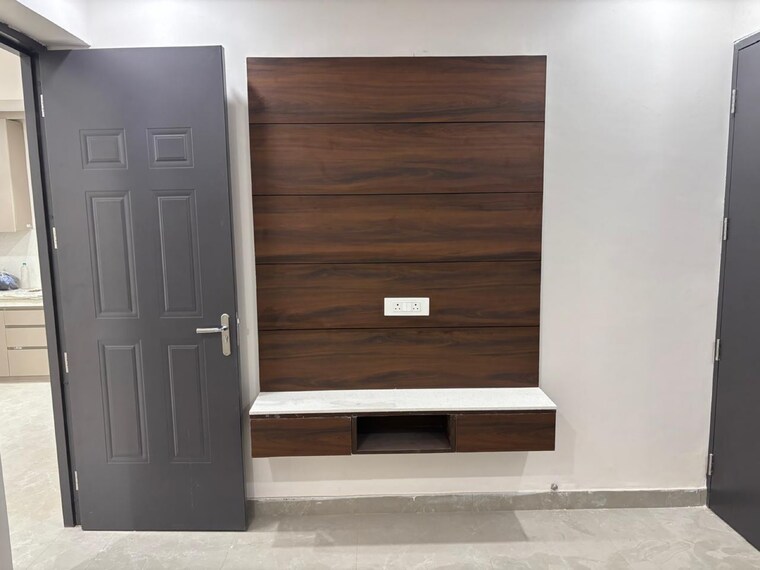 undefined, patiala road 4 Bedroom 130 Sq.Yd. Independent House In Patiala Road Zirakpur 9510049