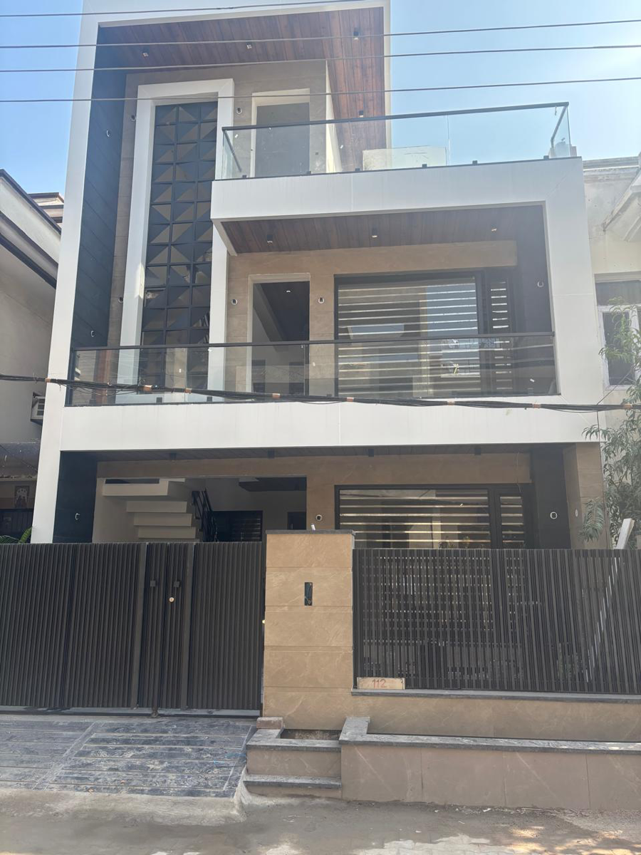 4 BHK Independent House For Sale in Swastik Vihar 