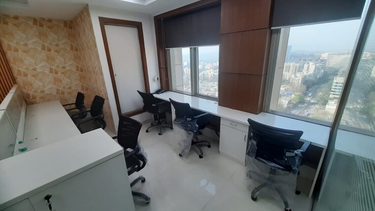 Team Area, lodha-supremus-powai Commercial Office Space 951 Sq.Ft. In Powai Mumbai 9510052