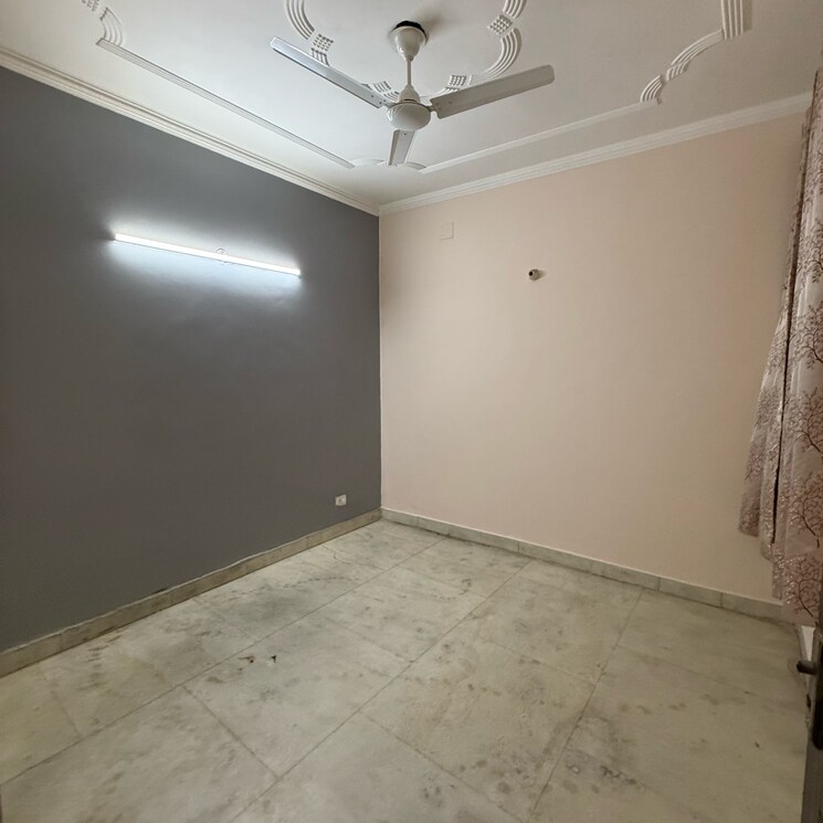 Room, kalkaji 2 Bedroom 1100 Sq.Ft. Builder Floor In Kalkaji Delhi 9499995