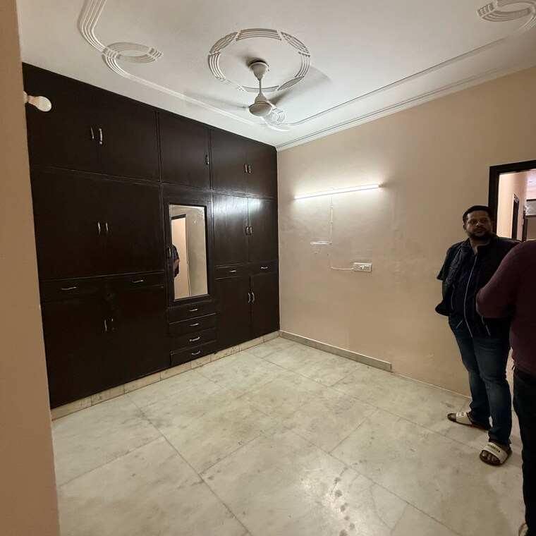 Room, kalkaji 2 Bedroom 1100 Sq.Ft. Builder Floor In Kalkaji Delhi 9499995