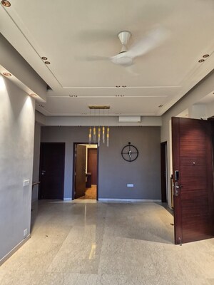 Living Room in 5 BHK Villa at Greenwood City, Sector 40 – for Sale