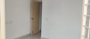 Room in 2 BHK Apartment at Signature Global Signum 107, Sector 107 – for Rent