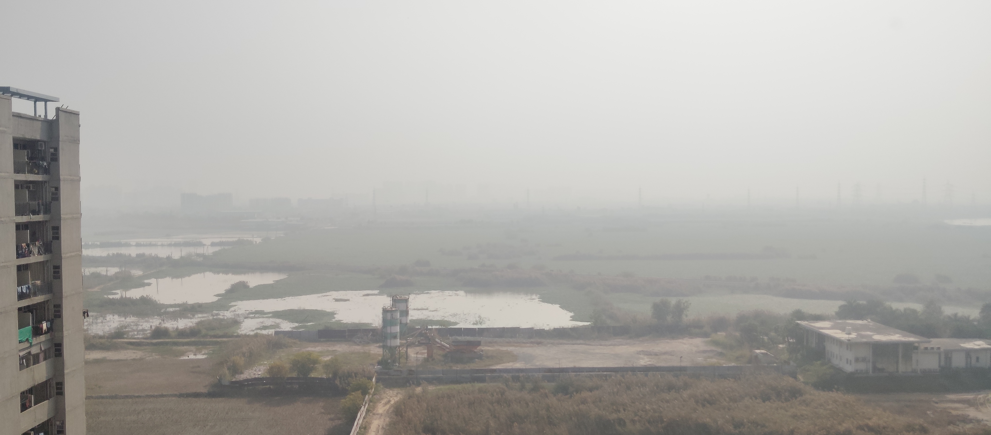 2 BHK + Pooja Room 489 Sq.Ft. Apartment in Signature Global Signum 107