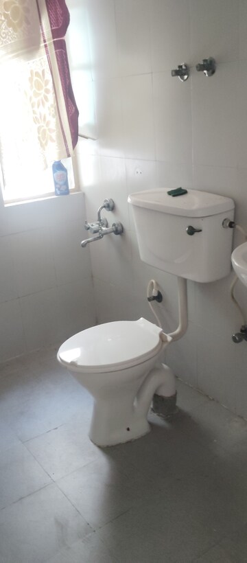 Bathroom in 2 BHK Apartment at Signature Global Signum 107, Sector 107 – for Rent