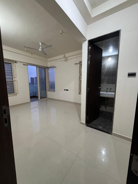 2 BHK + Pooja Room Apartment For Rent in Tanvi Eminence