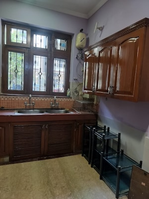 Living Room in 3 BHK Builder Floor at Sector 9 – for Rent