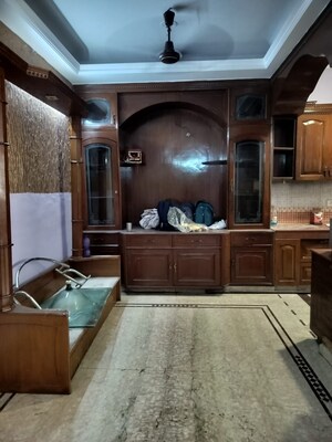 Living Room in 3 BHK Builder Floor at Sector 9 – for Rent