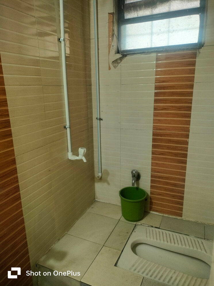 Bathroom, maitri-homes 2 Bedroom 750 Sq.Ft. Apartment In Yerawada Pune 9510167