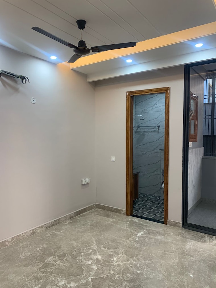 Room, sushant-lok-3 3.5 Bedroom 1600 Sq.Ft. Builder Floor In Sector 57 Gurgaon 9510174