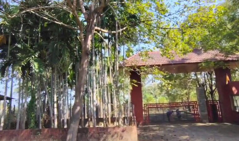 Garden, pali  20 Acre Plot In Pali Navi Mumbai 9510225