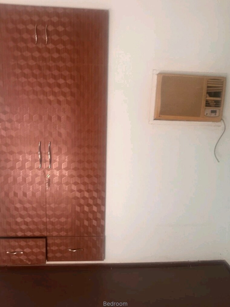 Room, bptp-park-81 3 Bedroom 970 Sq.Ft. Apartment In Sector 81 Faridabad 9510178