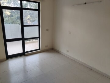 Room in 2 BHK Builder Floor at Sector 23 – for Sale