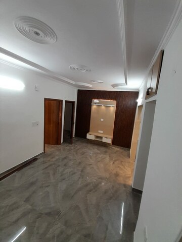 2 BHK Builder Floor For Sale in Rohini Sector 24