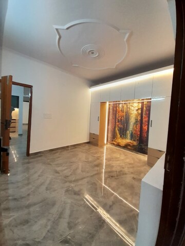 Room in 2 BHK Builder Floor at Rohini Sector 24 – for Sale