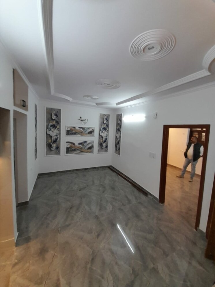 Bedroom, rohini sector 24 2 Bedroom 650 Sq.Ft. Builder Floor In Rohini Sector 24 Delhi 9510257