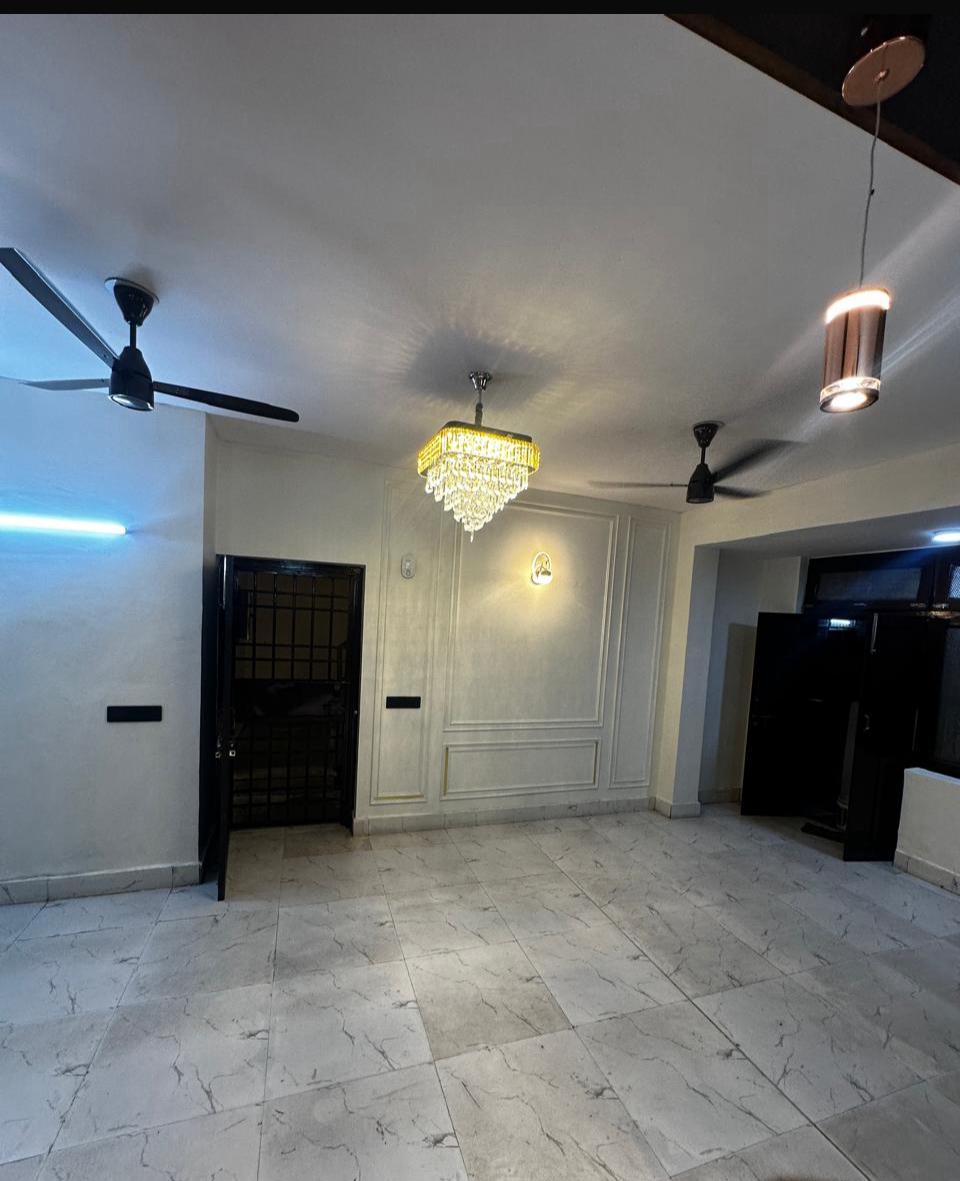 3 BHK + Servant Room Apartment For Sale in Bestech Park View Grand Spa