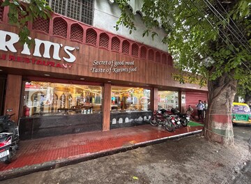  Showroom – Exterior View View at Hazratganj - for Rent