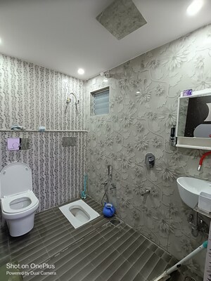 Bathroom in 2.5 BHK Independent House at Indira Nagar – for Rent