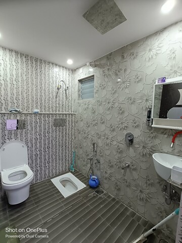 Bathroom in 2.5 BHK Independent House at Indira Nagar – for Rent