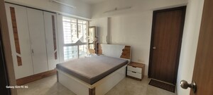 Bedroom in 2 BHK Apartment at Lodha Amara, Kolshet Road – for Rent
