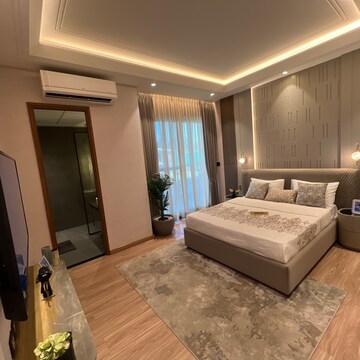 Bedroom in 4 BHK Apartment at Sector 85 – for Sale