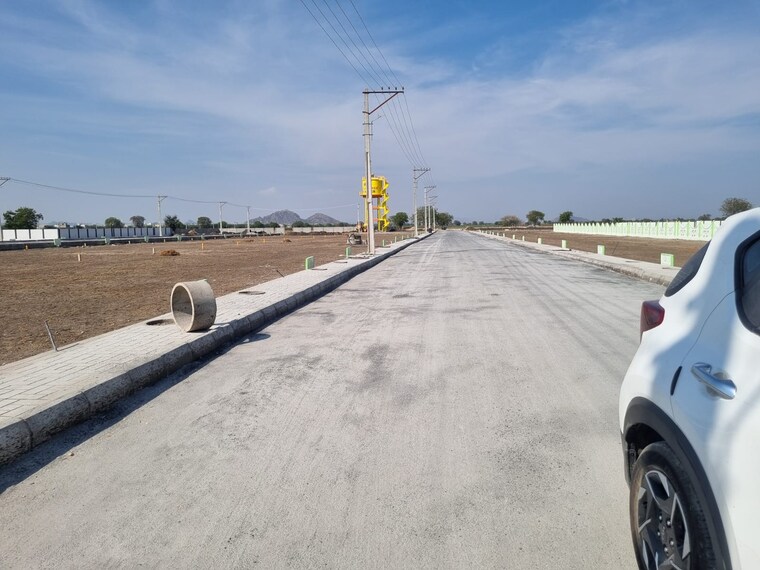 Balcony, lam  197 Sq.Yd. Plot In Lam Guntur 9510284