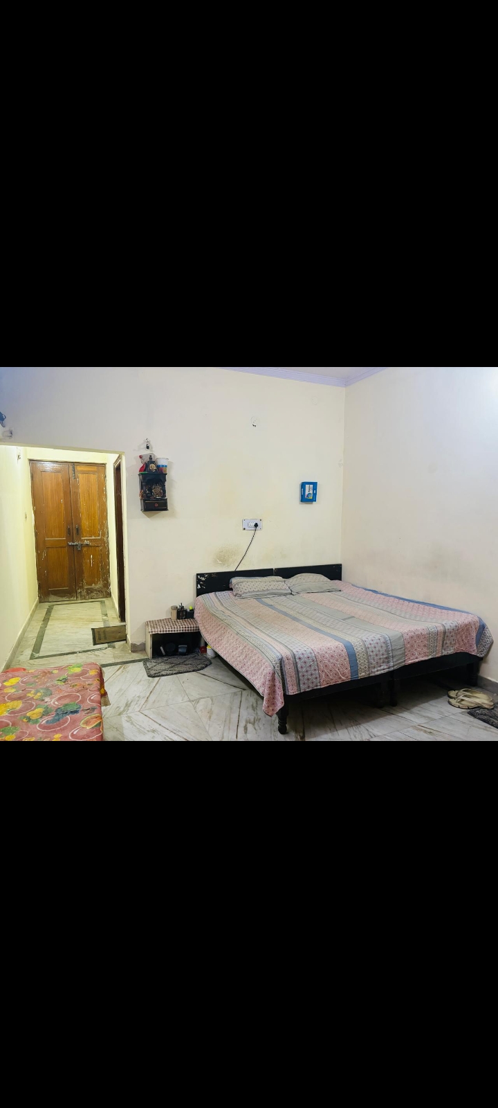 1 RkBuilder Floor For Rent in Parsvnath Plaza 27