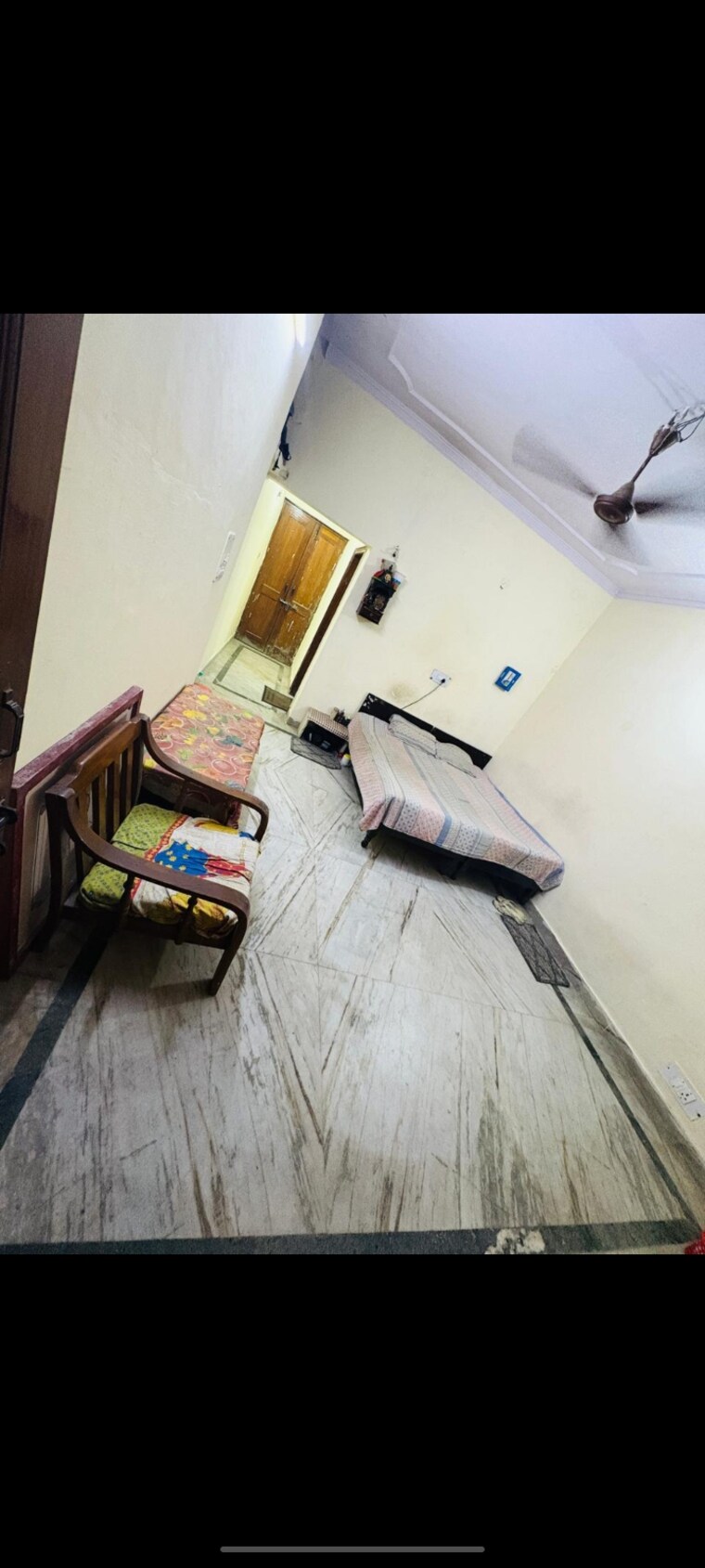 Balcony, parsvnath-plaza-27 1 RK 60 Sq.Yd. Builder Floor In Sector 27 Noida 9510322