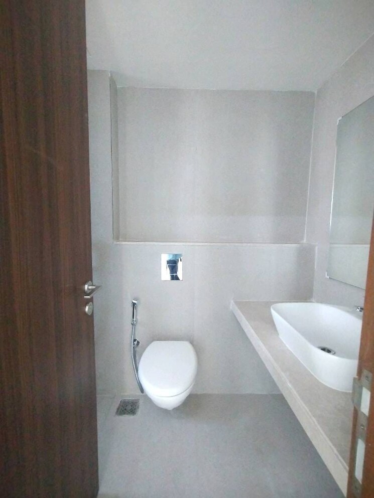 Bathroom, courtyard-by-narang-realty-and-the-wadhwa-group 2 Bedroom 840 Sq.Ft. Apartment In Pokhran Road No Two Thane 9510318