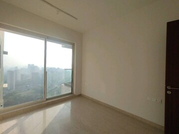 Room in 3 BHK Apartment at Courtyard by Narang Realty and The Wadhwa Group, Pokhran Road No Two – for Sale