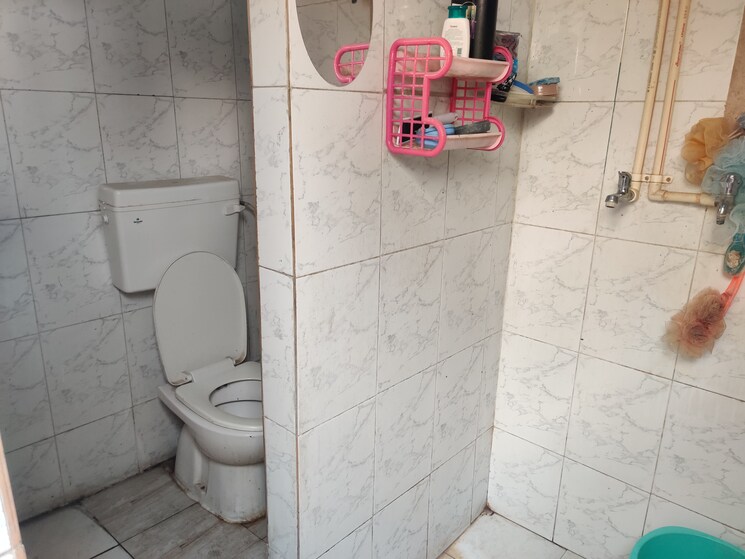 Bathroom, chitaipur 3 Bedroom 680 Sq.Ft. Independent House In Chitaipur Varanasi 9510546