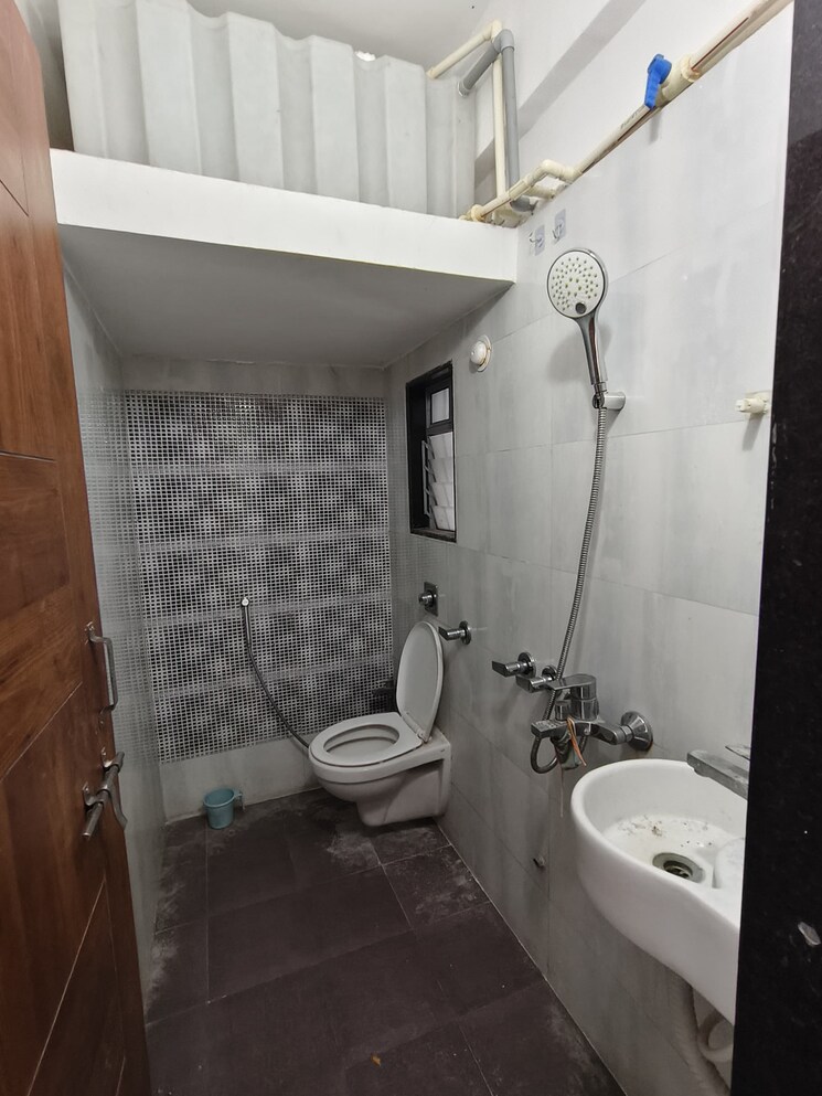 Bathroom, lodha-global-park 2 Bedroom 582 Sq.Ft. Apartment In Dombivli East Thane 9510715