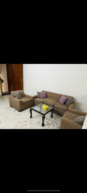 Living Room in 2 BHK Builder Floor at RBC II, Sushant Lok I – for Rent