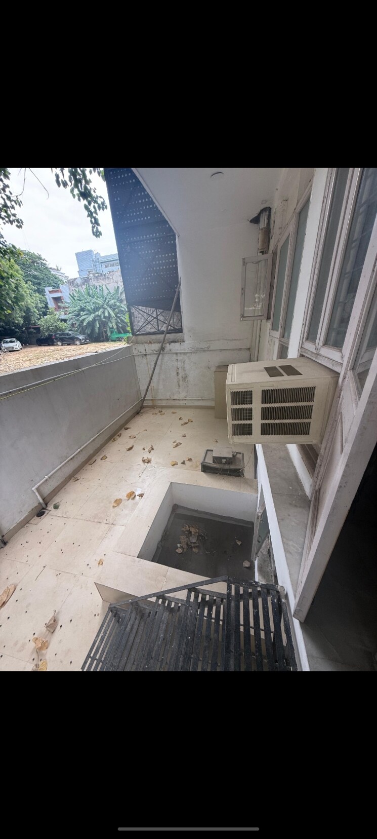 Balcony, rbc-ii 2 Bedroom 250 Sq.Yd. Builder Floor In Sushant Lok I Gurgaon 9510659