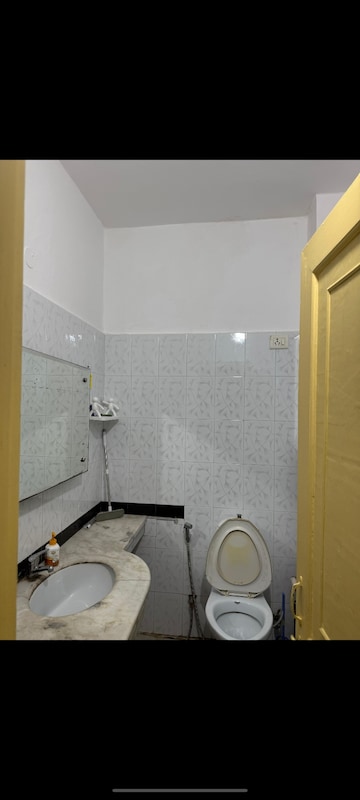 Bathroom in 2 BHK Builder Floor at RBC II, Sushant Lok I – for Rent