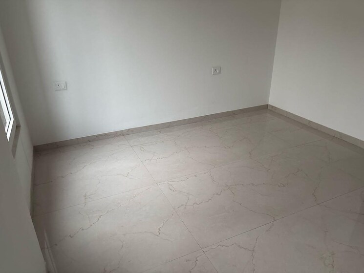 Room, pioneer-park-phase-1 2.5 Bedroom 1500 Sq.Ft. Apartment In Sector 61 Gurgaon 9510255