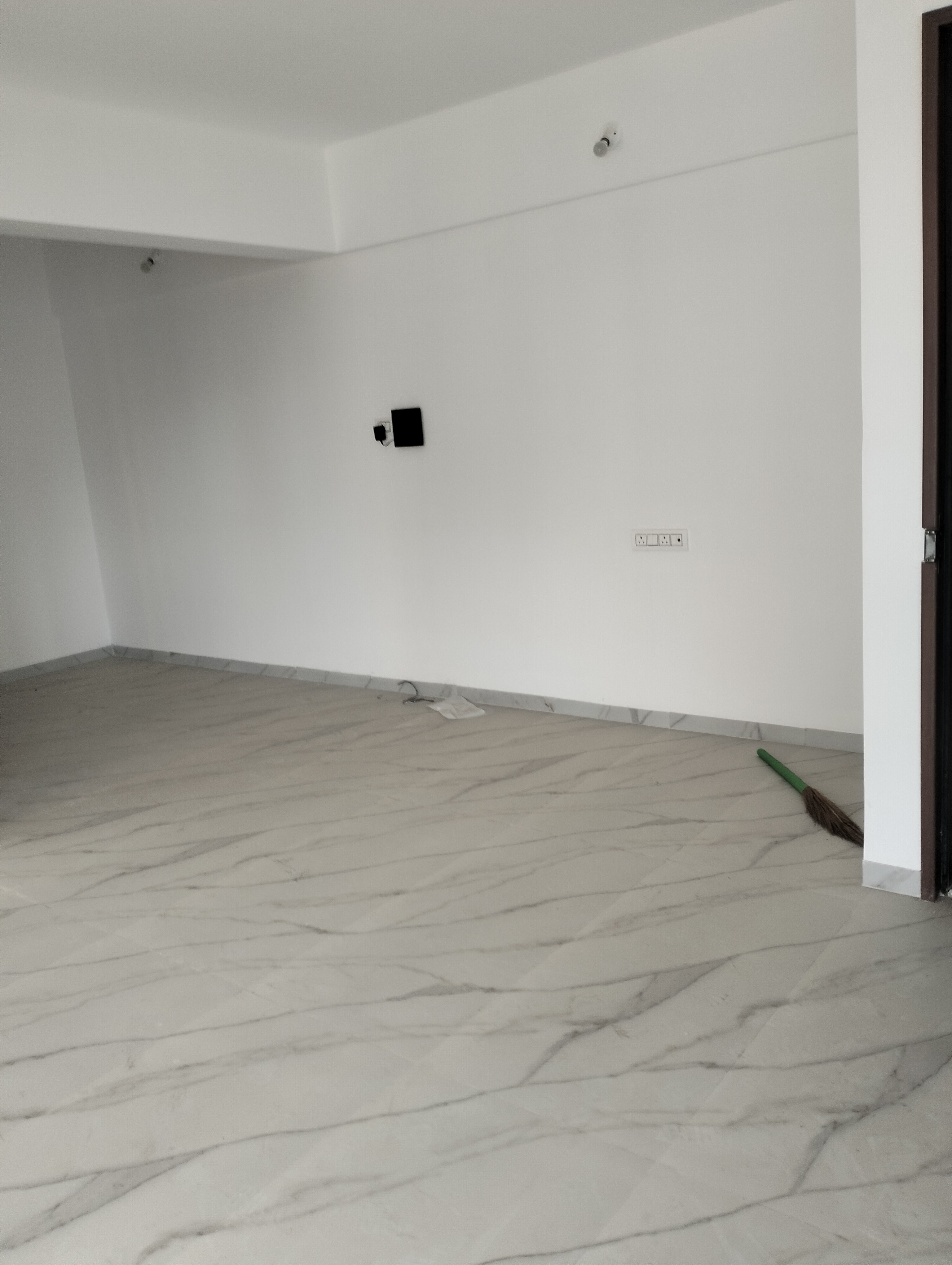 2 BHK Apartment For Rent in Om Yashodham