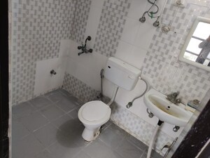 Bathroom in 3.5 BHK Builder Floor at Sector 21d – for Sale